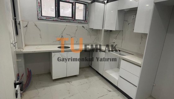 AVCILAR TAHTAKALE MAHALLESİNDE SATILIK 2+1  BAHCE KAT 